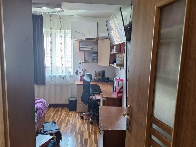 Ilfov 3 cam. dec- mob- util/ 7min Metrou D.Leonida